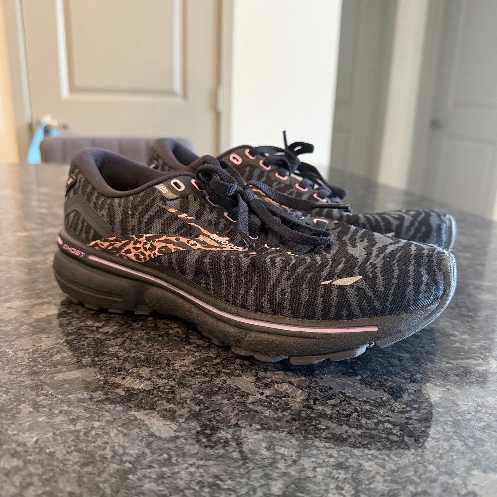 Brooks Ghost 15 Run Wild Leopard Zebra‎ Animal Print Running Shoes Black Size 6